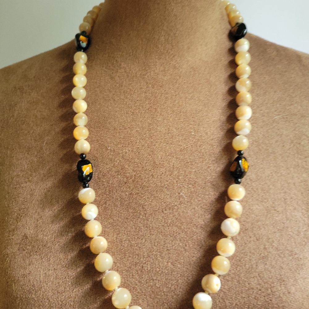 Vintage Chinese Export Mother of‎ Pearl Necklace Black Gold 26"